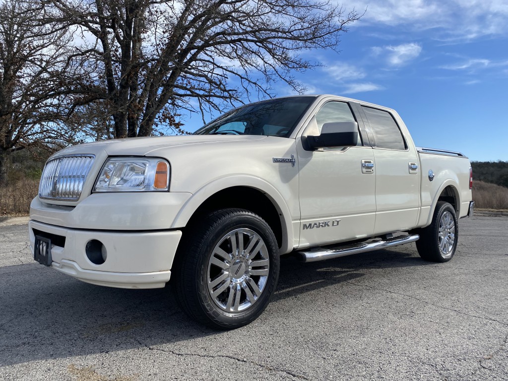 2007 Lincoln Mark LT