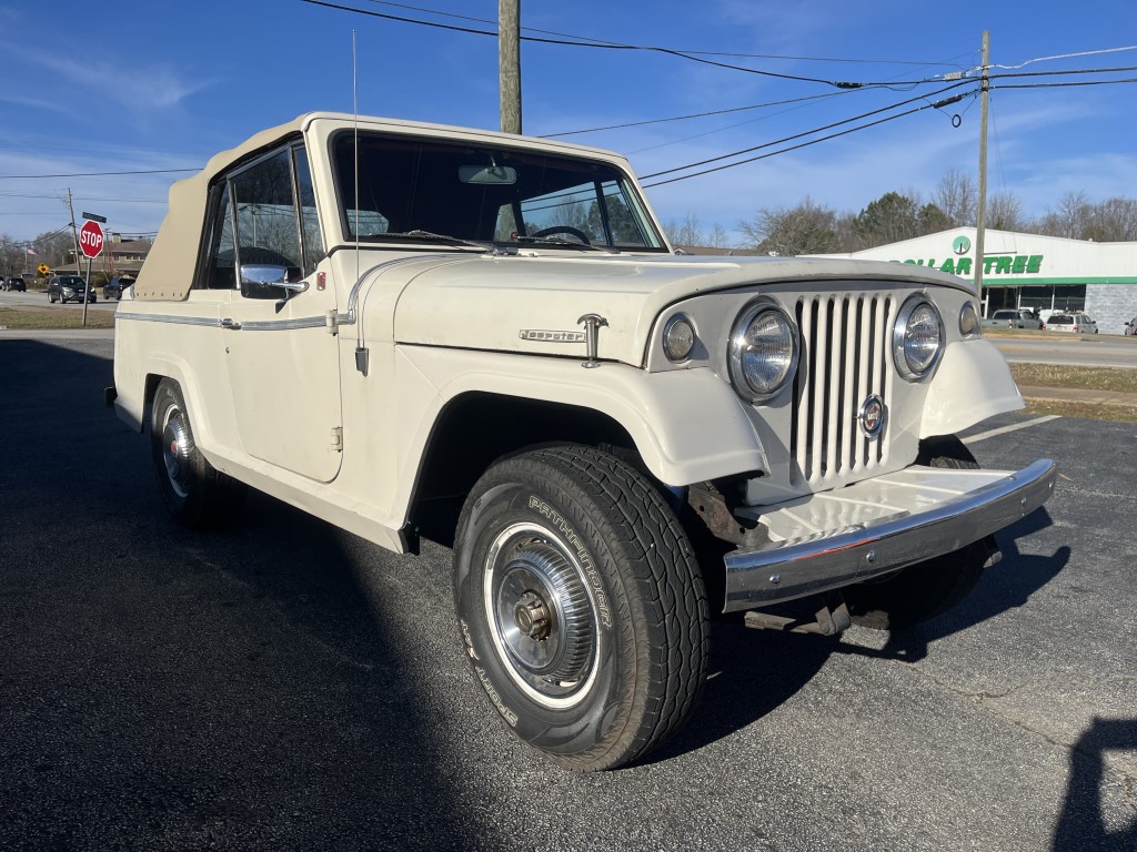 1967 Kaiser Jeepster conv.