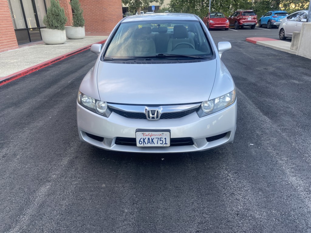 2010 Honda Civic LX 4dr Sedan