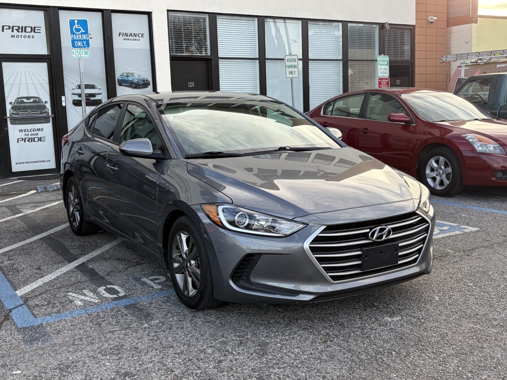 2018 Hyundai Elantra