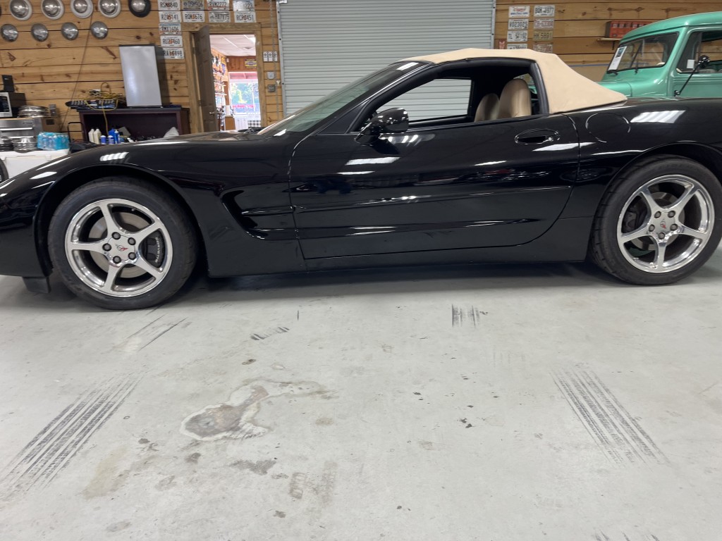 2001 Chevrolet Corvette convertible