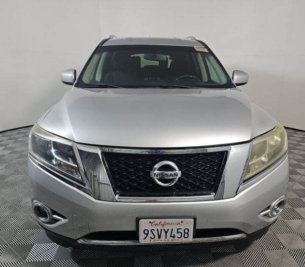 2015 Nissan Pathfinder SV