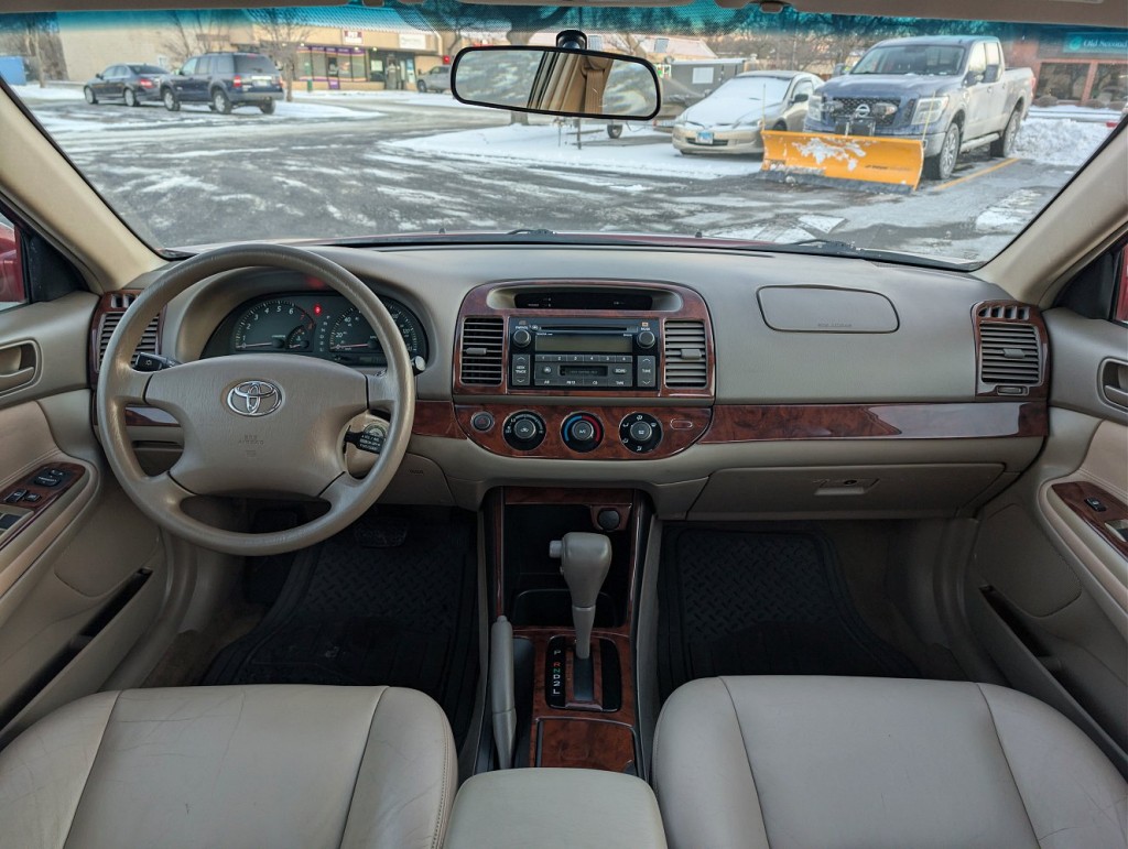 2003 Toyota Camry LE