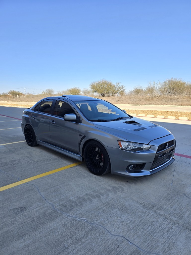 2012 Mitsubishi Lancer Evolution