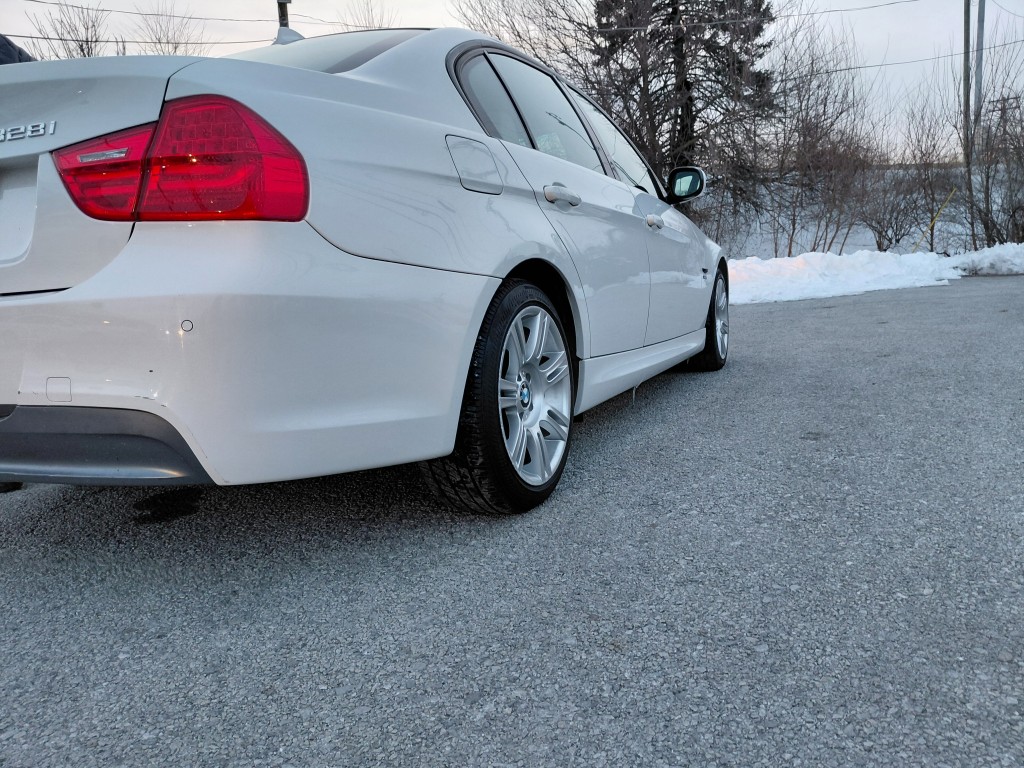 2011 BMW 3 Series 328i