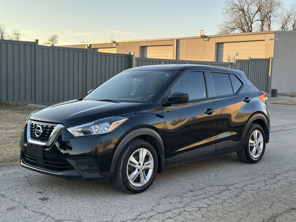 2020 Nissan Kicks