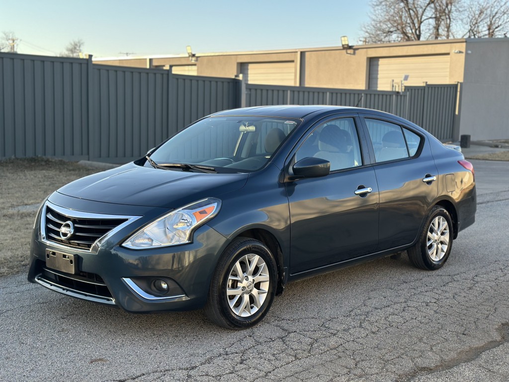 2017 Nissan Versa