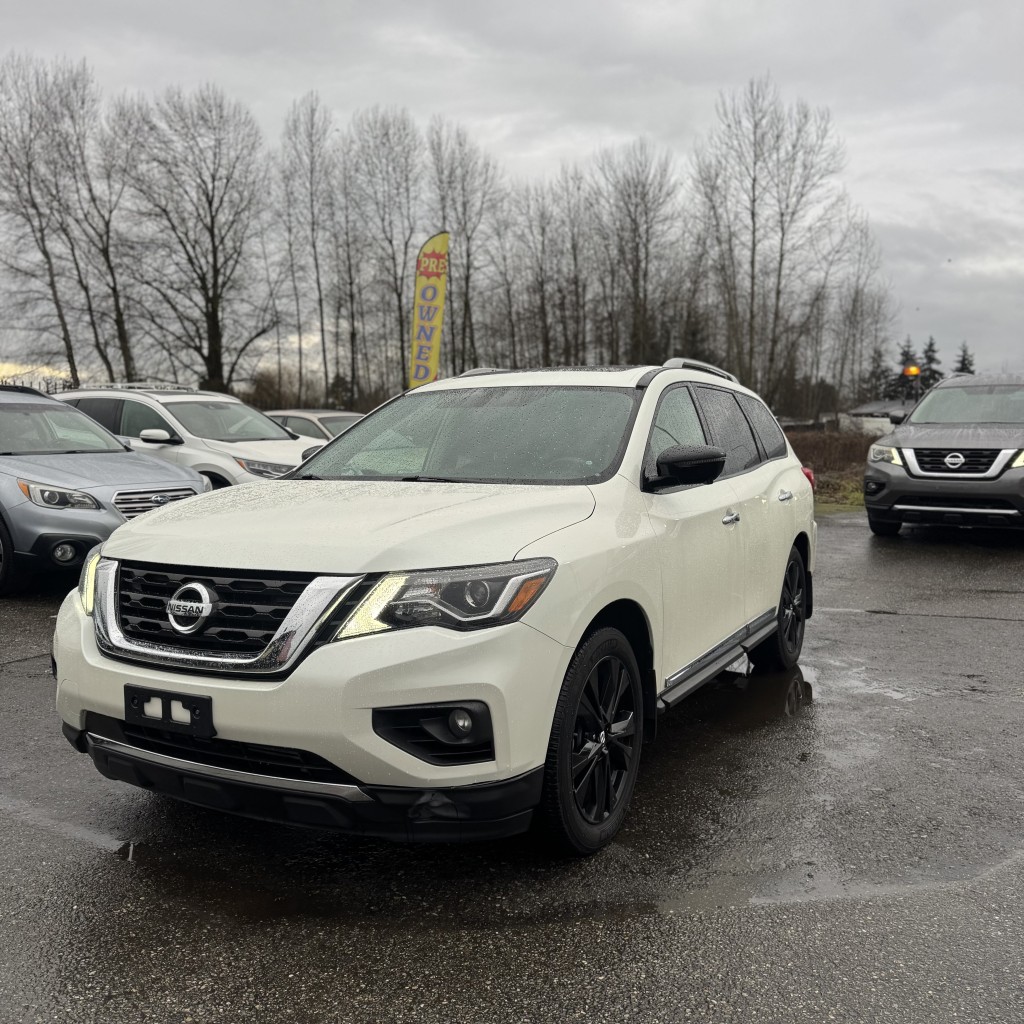 2017 Nissan Pathfinder Platinum