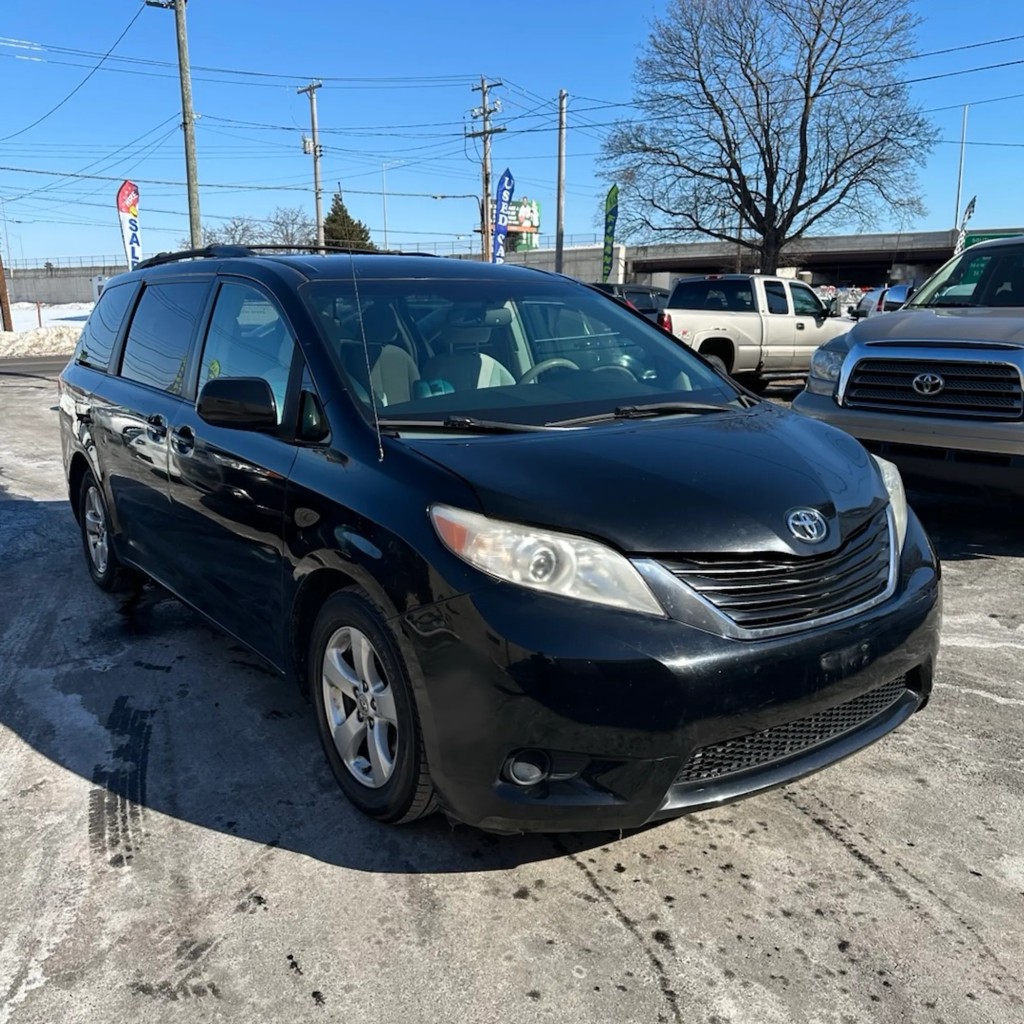 2011 Toyota Sienna