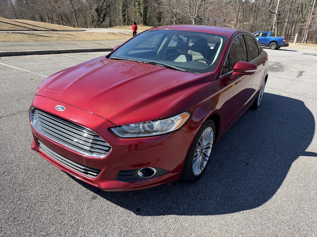 2014 Ford Fusion SE
