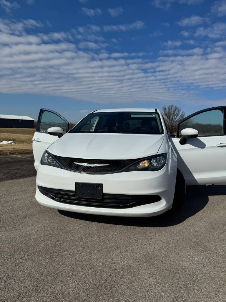 2017 Chrysler Pacifica Touring