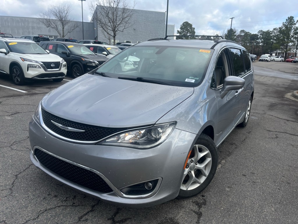 2017 COMING SOON Chrysler Pacifica
