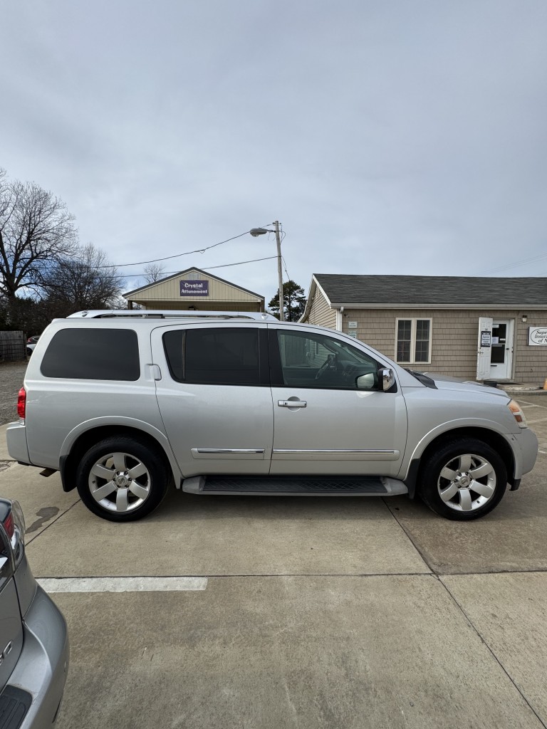 2011 Nissan Armada