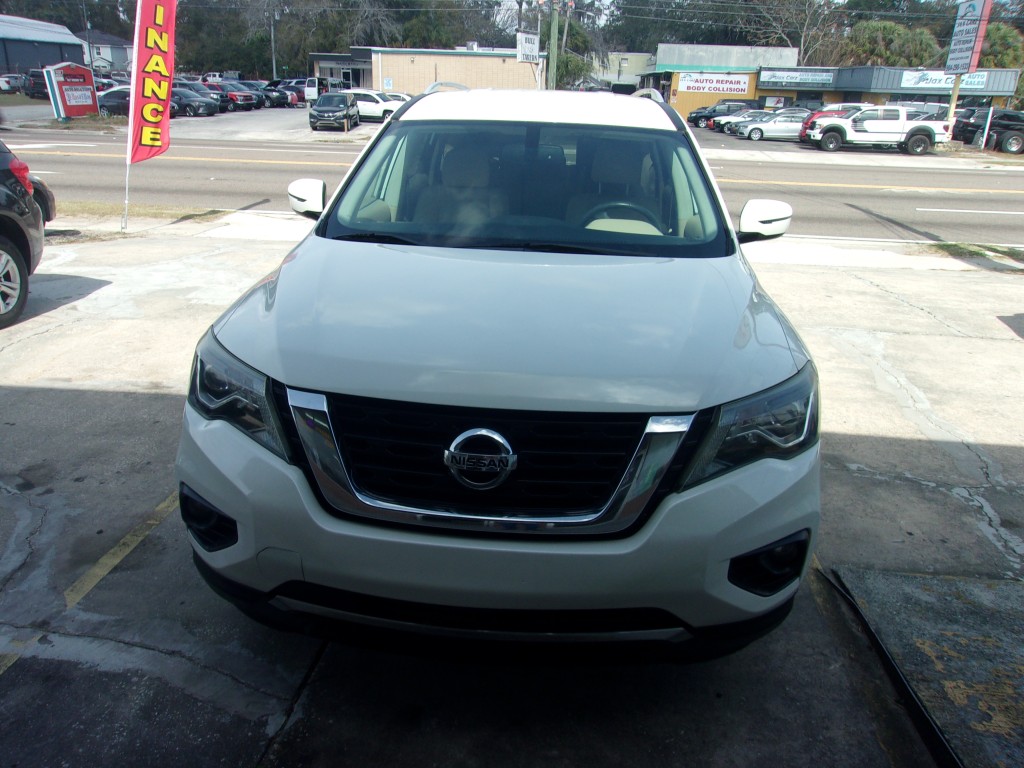 2018 Nissan Pathfinder