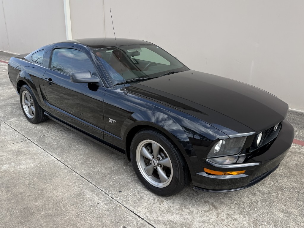 2006 Ford Mustang