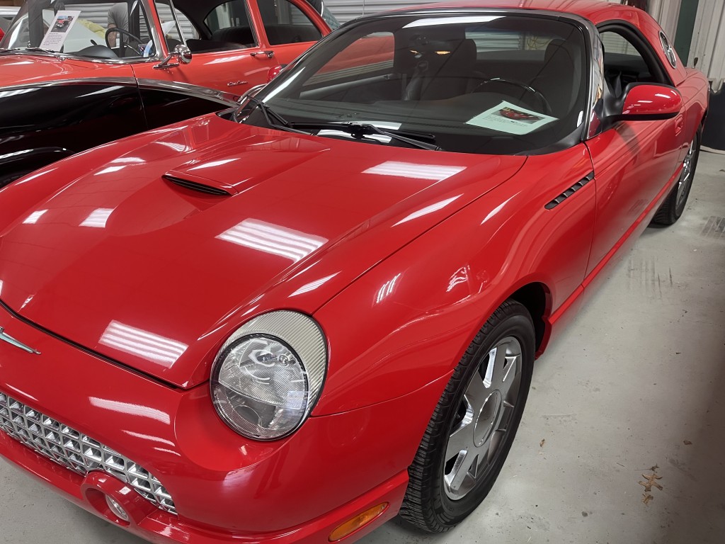 2002 Ford Thunderbird