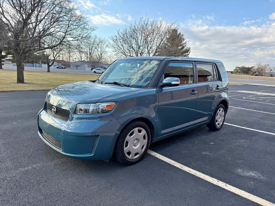 2009 Scion xB Base