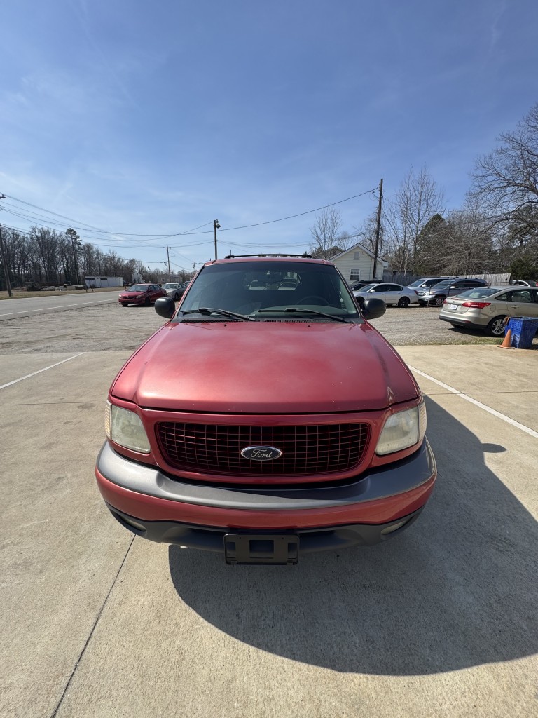 2002 Ford Expedition Base