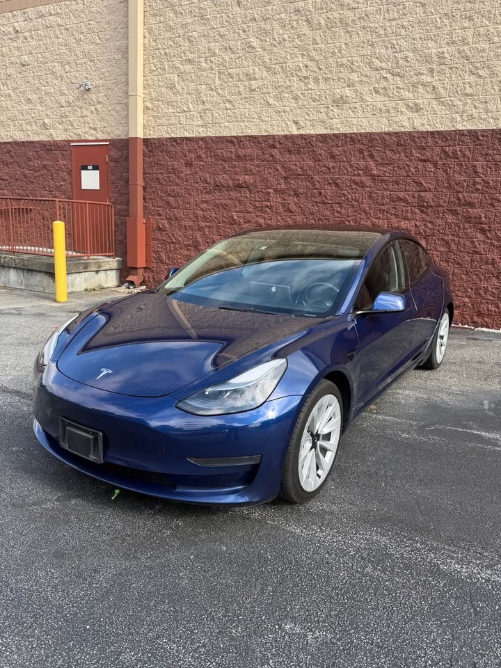 2022 Tesla Model 3 Base