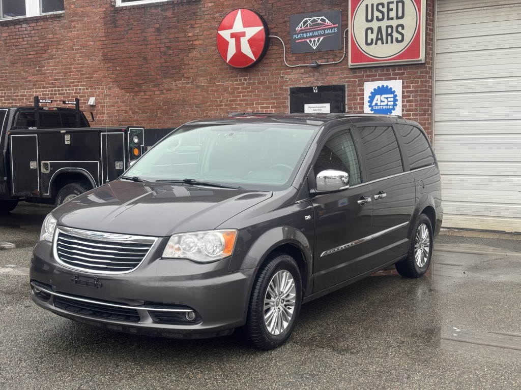 2014 Chrysler Town & Country